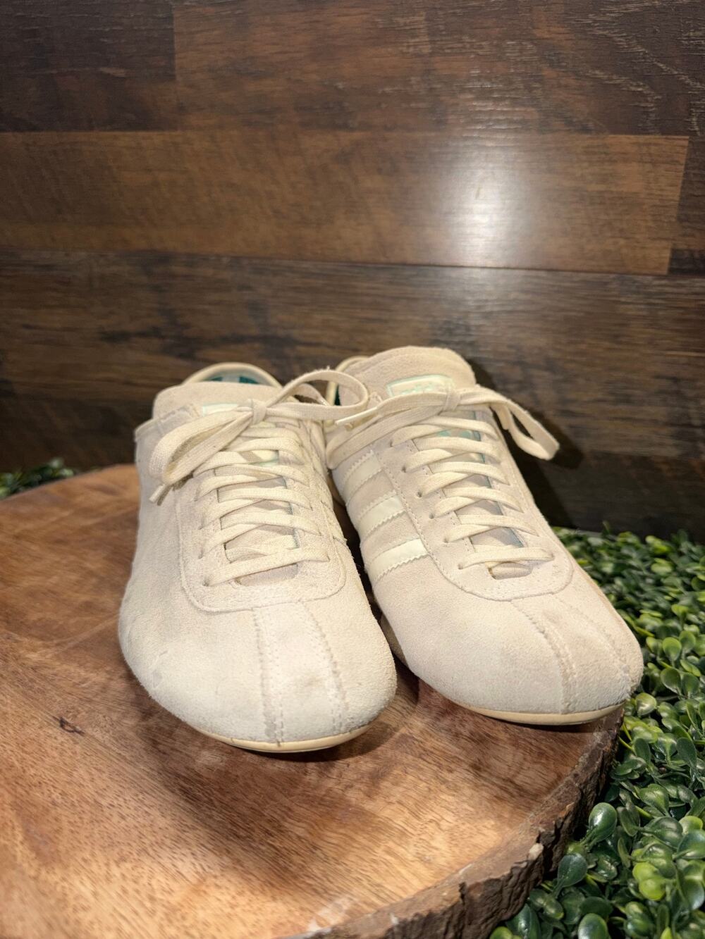 Adidas Okapi Tokyo Sneakers Women's Size 8